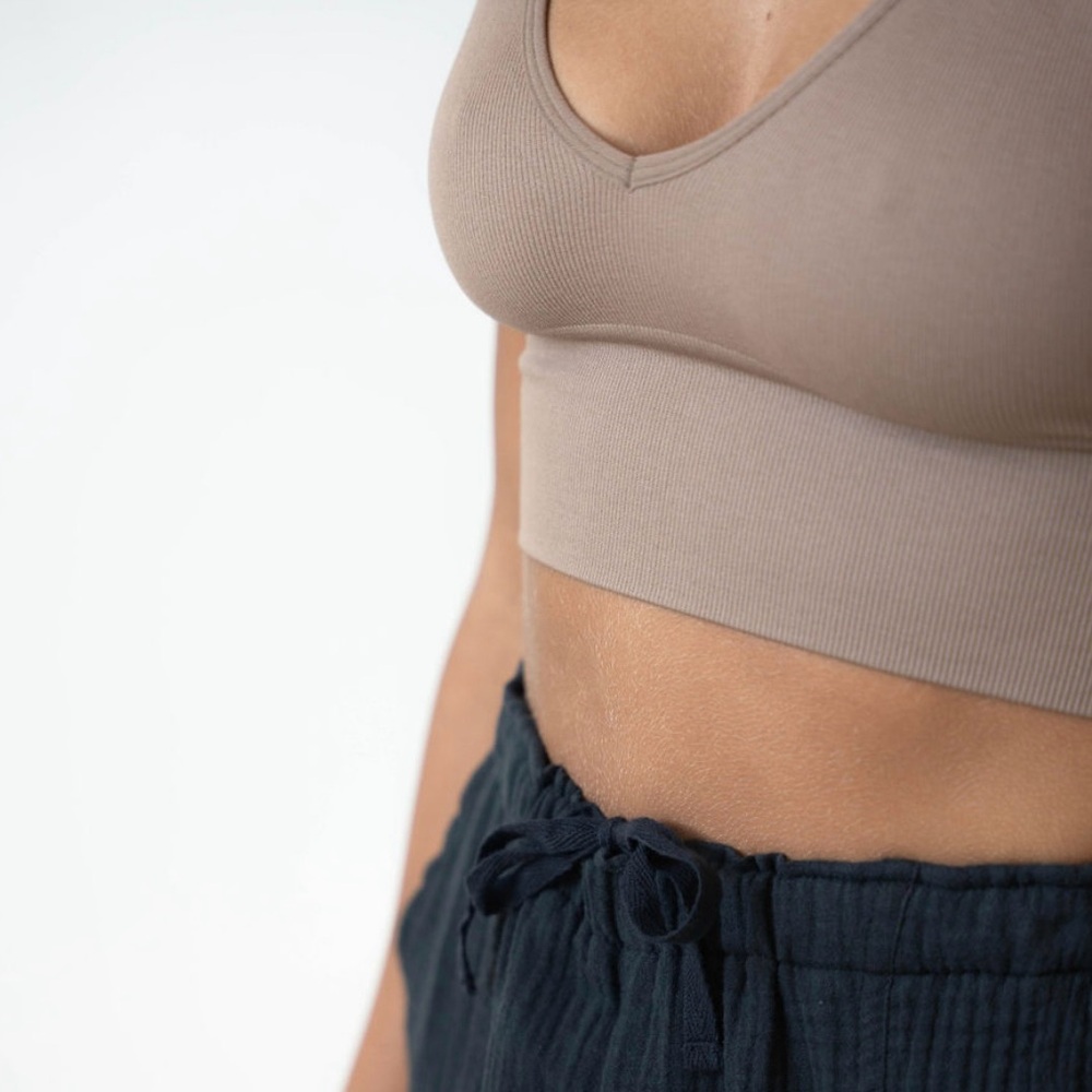 Savvi Lisa Seamless Bralette - Picture 9 of 14